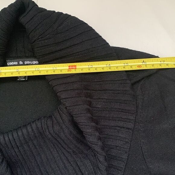 Cable & Gange Oversized Black Sweater Women’s Size M - Picture 3 of 8